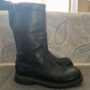 Black leather Moto boots.. mid calf .. buckle ..